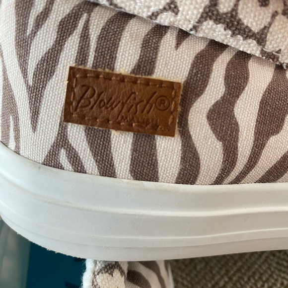 Blowfish Malibu Slip On Sneakers. Brown/Cream Patchwork Animal Print Pattern,11M - Picture 12 of 13